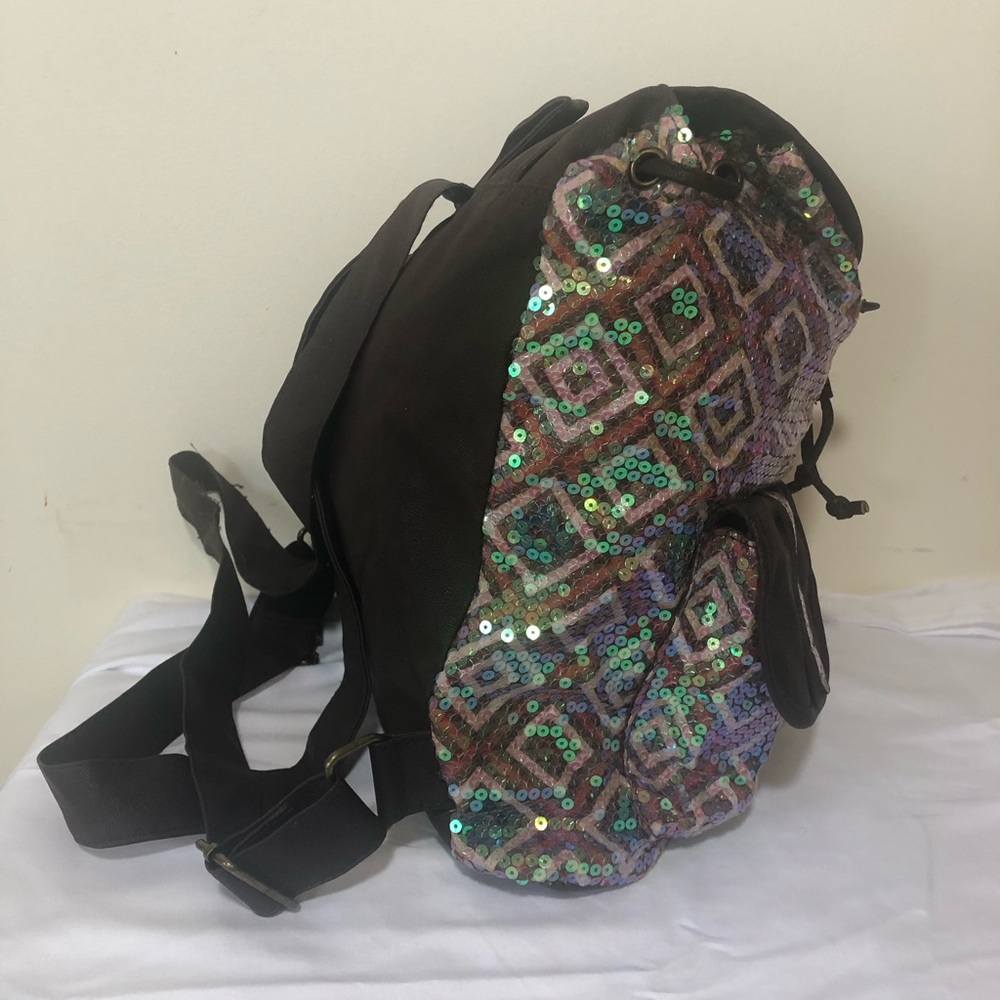 NWOT Sequin Patterned Backpack with Brown Accents - image 2